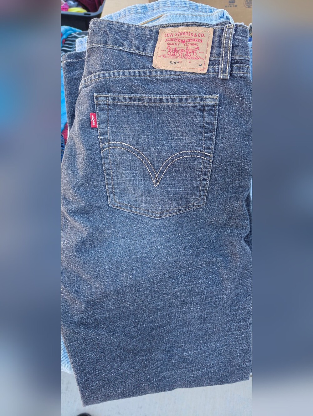 518 Levi's Superlow Stretch Denim Jeans - Classic Back Pocket